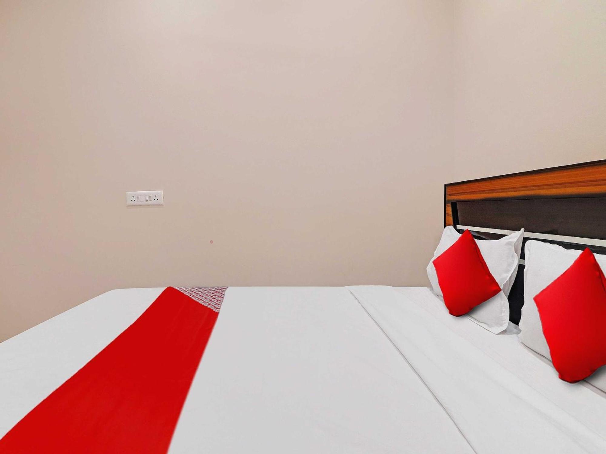 Hotel O Vasista Residency ไฮเดอราบัด ภายนอก รูปภาพ
